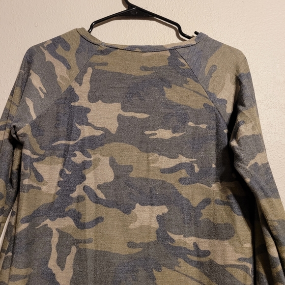 Lazy Sundays Camo Sweatshirt - Picture 7 of 11